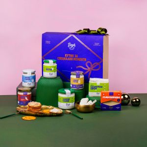 Празнична кутия Багрини