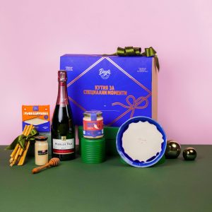 Празнична кутия Гурме с шампанско